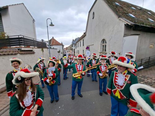 63082661-af38-4da1-bea6-f062644d7a69